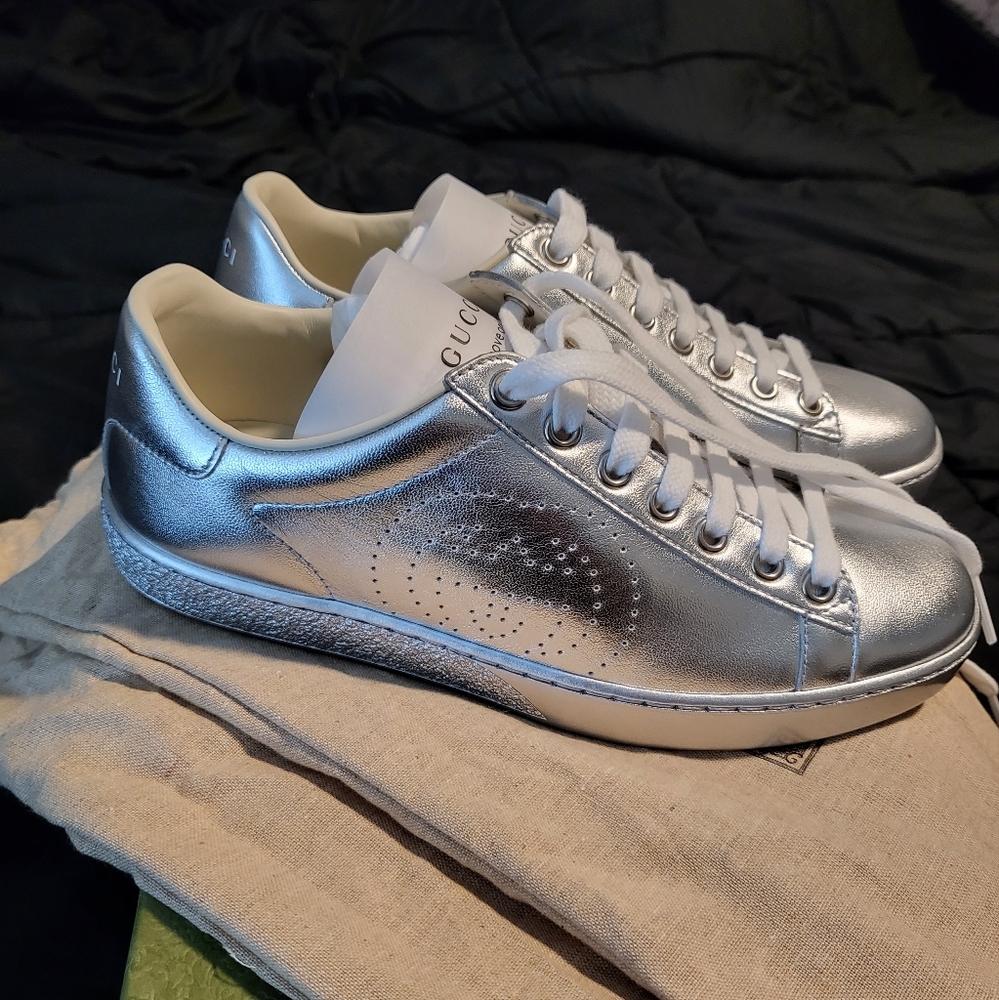 SOLD‼️Gucci metallic ace sneakers 5